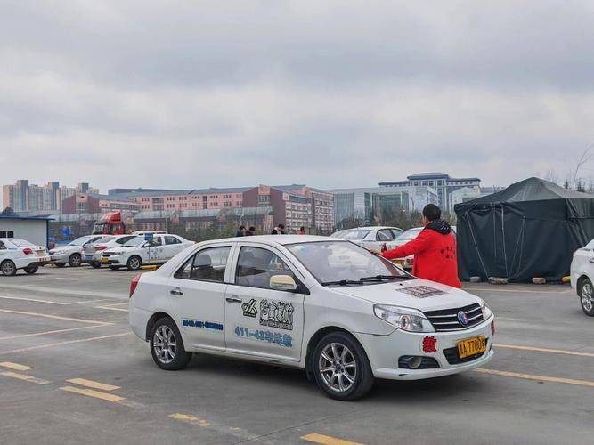 贵阳市打学时学车（贵阳考驾照要打学时吗）