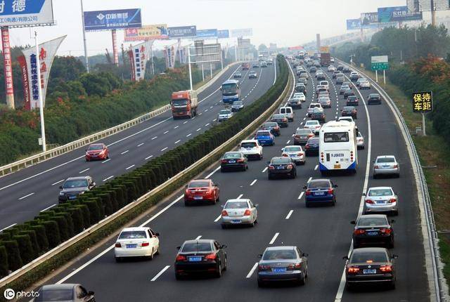 多久要跑高速公路（多久要跑高速公路一次）